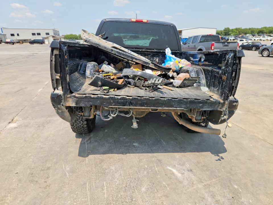صورة رقم 6 من المزاد - 2002 CHEVROLET SILVERADO مع VIN 2GCEC19T921163690