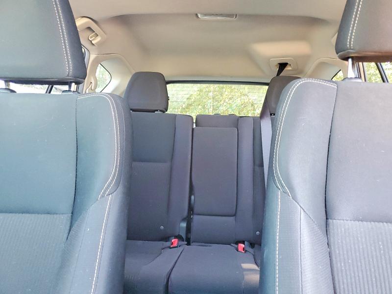 Photo 10 from auction – 2015 TOYOTA RAV4 with VIN JTMRFREV9FD170244