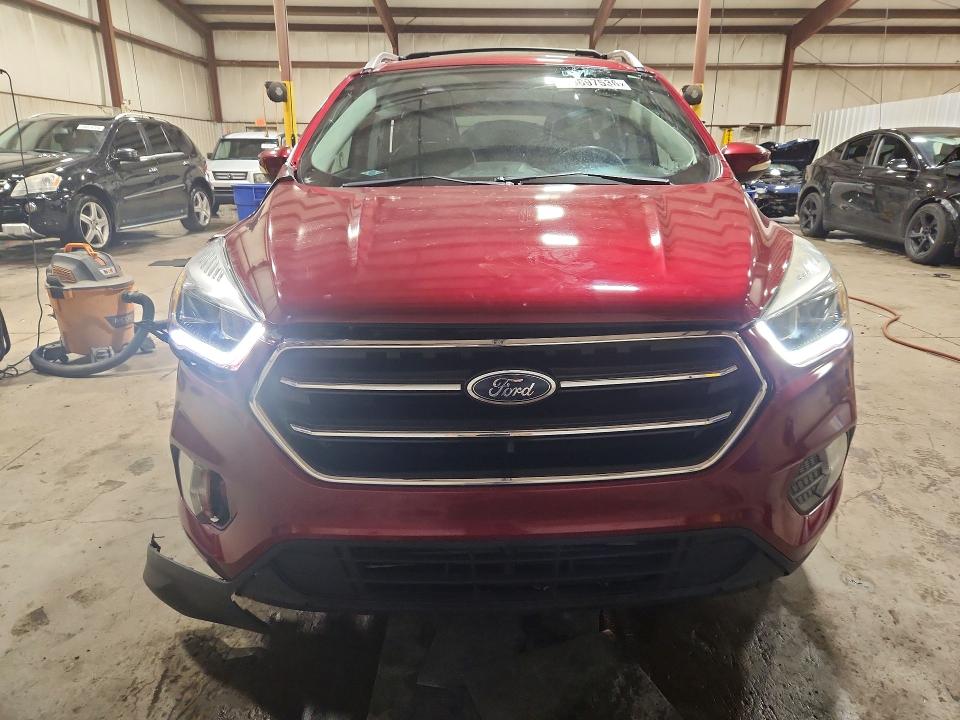 Photo 5 from auction – 2017 FORD ESCAPE with VIN 1FMCU9J92HUB91052