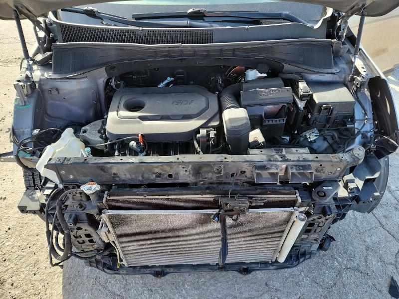 Photo 12 from auction – 2017 KIA SORENTO with VIN 5XYPGDA32HG210745