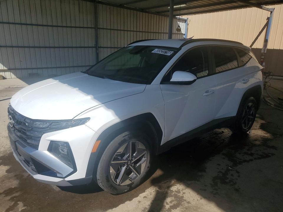 HYUNDAI TUCSON 2026 with VIN 5NMJBCDE6TH671294 - Photo from auction