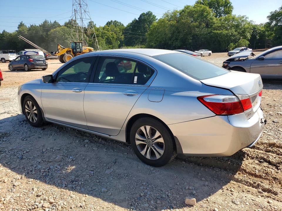 Photo 2 from auction – 2015 HONDA ACCORD with VIN 1HGCR2F36FA160131