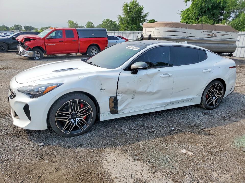 KIA STINGER 2022 with VIN KNAE55LC2N6118353 - Photo from auction