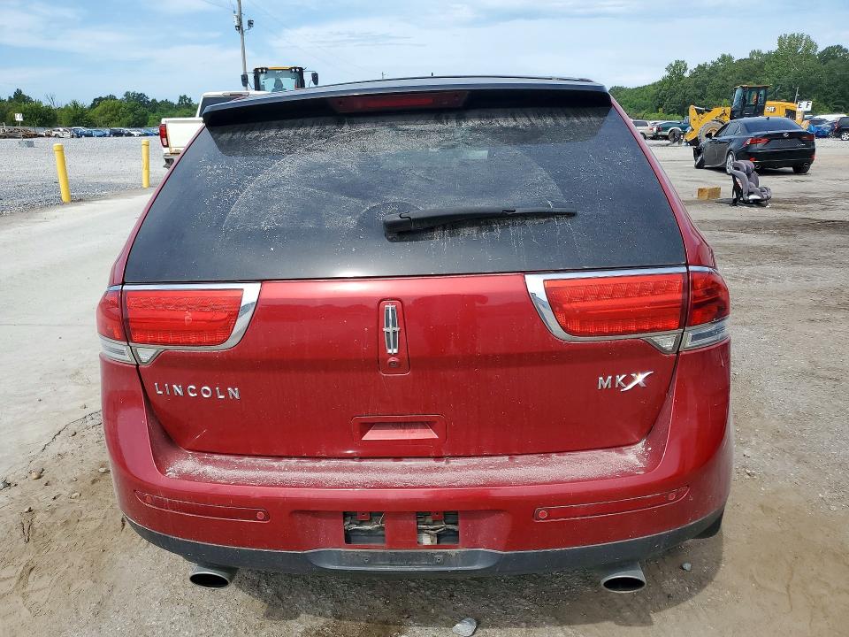 Photo 6 from auction – 2011 LINCOLN MKX with VIN 2LMDJ6JKXBBJ10010