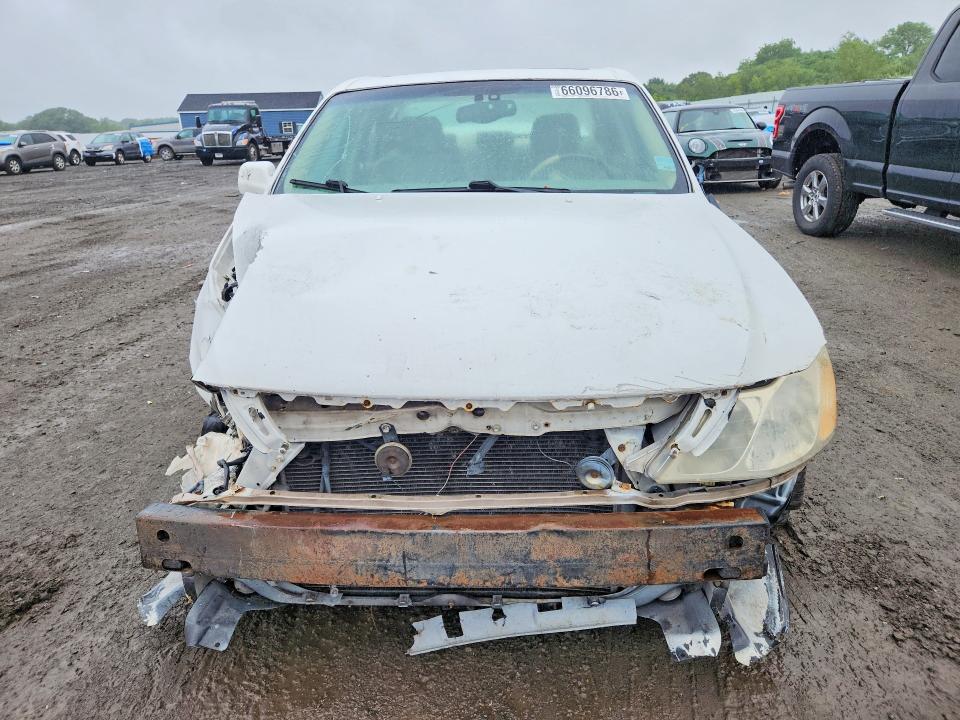 Zdjęcie 5 z aukcji – 2003 TOYOTA AVALON z VIN 4T1BF28B93U331712