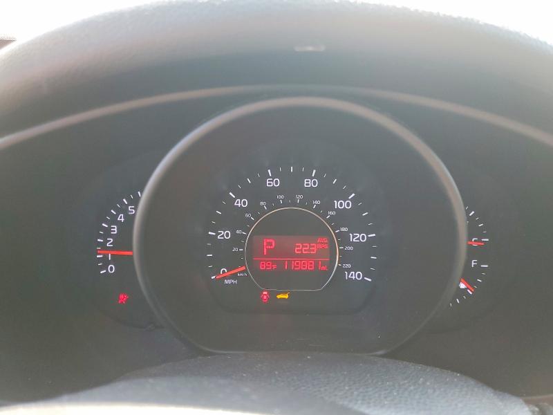 Photo 9 from auction – 2015 KIA SOUL with VIN KNDJN2A28F7792044