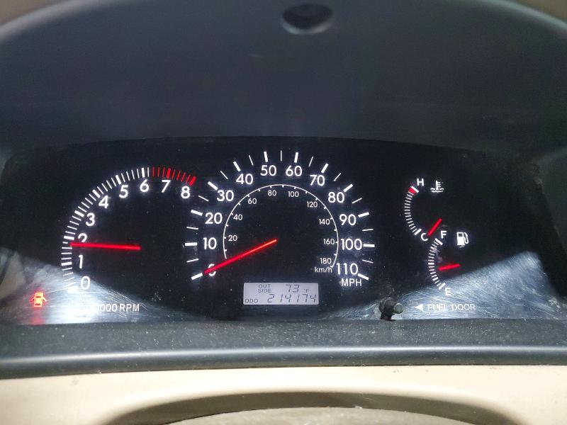 Photo 9 from auction – 2005 TOYOTA COROLLA with VIN 1NXBR32E05Z544647