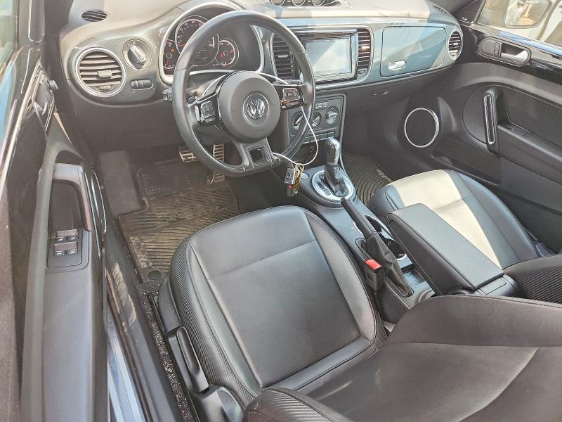 Photo 8 from auction – 2015 VOLKSWAGEN BEETLE with VIN 3VW7T7AT6FM803745