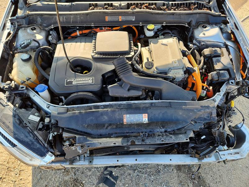 Photo 11 from auction – 2020 FORD FUSION with VIN 3FA6P0SU2LR158470