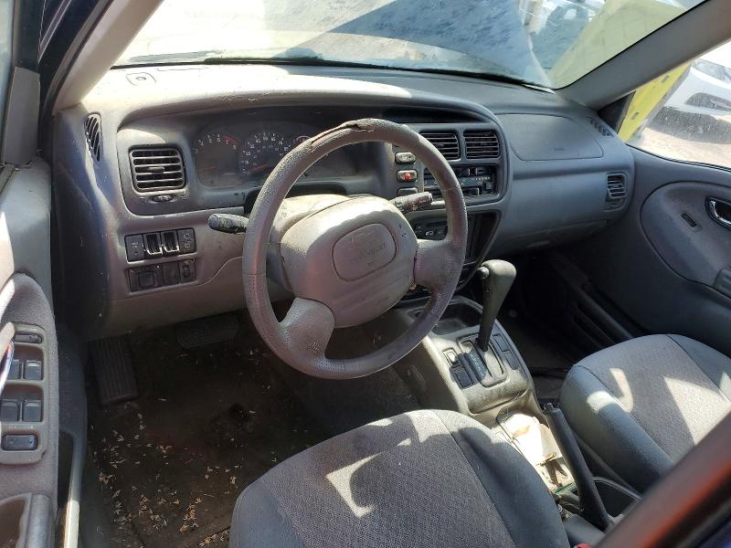 Photo 8 from auction – 2000 CHEVROLET TRACKER with VIN 2CNBE13C4Y6905118