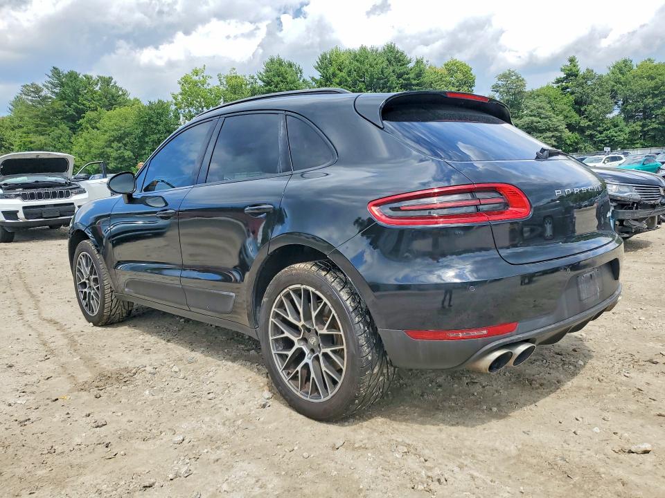 Photo 2 from auction – 2018 PORSCHE MACAN with VIN WP1AB2A50JLB34123