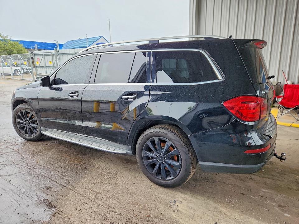 Photo 2 from auction – 2016 MERCEDES-BENZ GL with VIN 4JGDF2EEXGA687097