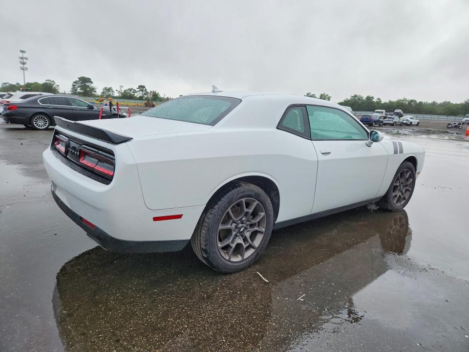 Photo 3 from auction – 2018 DODGE CHALLENGER with VIN 2C3CDZGG9JH322873