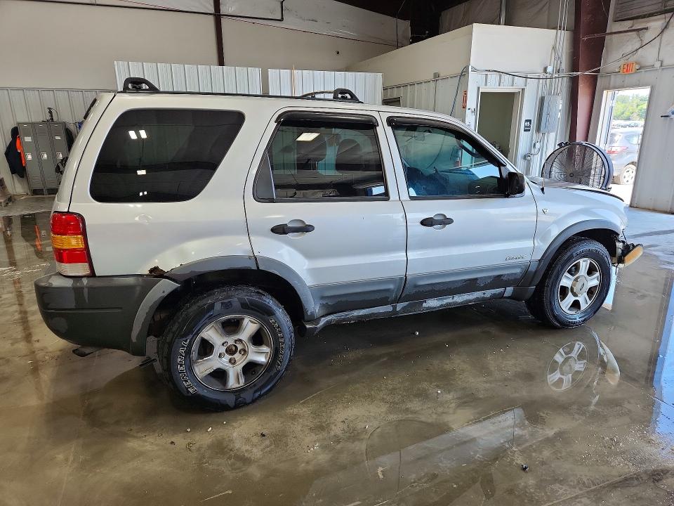 Photo 3 from auction – 2002 FORD ESCAPE with VIN 1FMYU04162KB22875