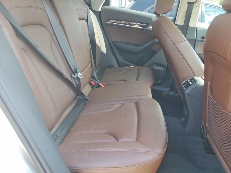 Photo 11 from auction – 2016 AUDI Q3 with VIN WA1GFCFS0GR002676