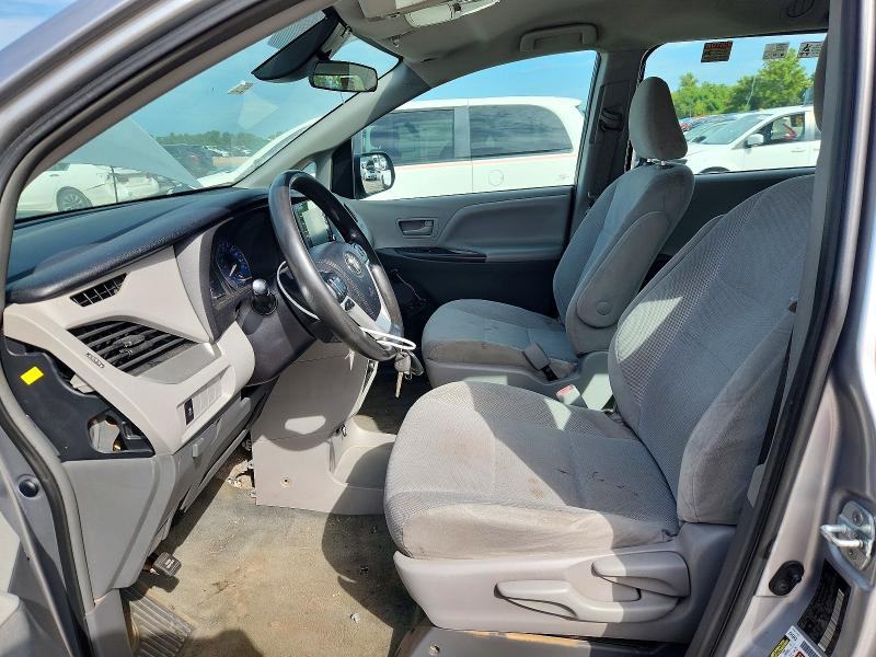 Photo 7 from auction – 2018 TOYOTA SIENNA with VIN 5TDZZ3DC0JS959545