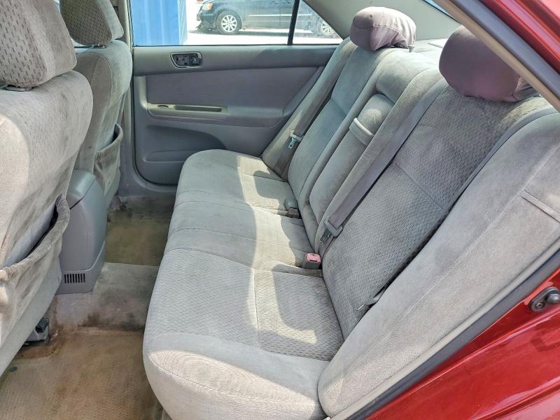 Photo 10 from auction – 2004 TOYOTA CAMRY with VIN 4T1BE32K34U266763