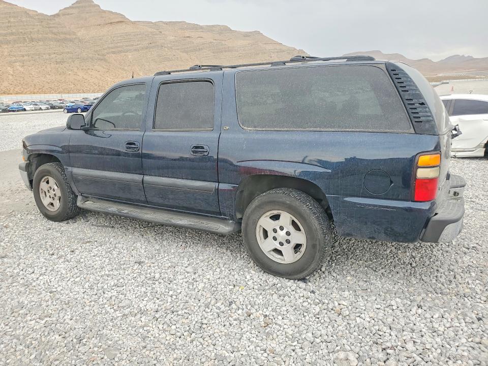 Photo 2 from auction – 2004 CHEVROLET SUBURBAN with VIN 3GNFK16Z04G211336