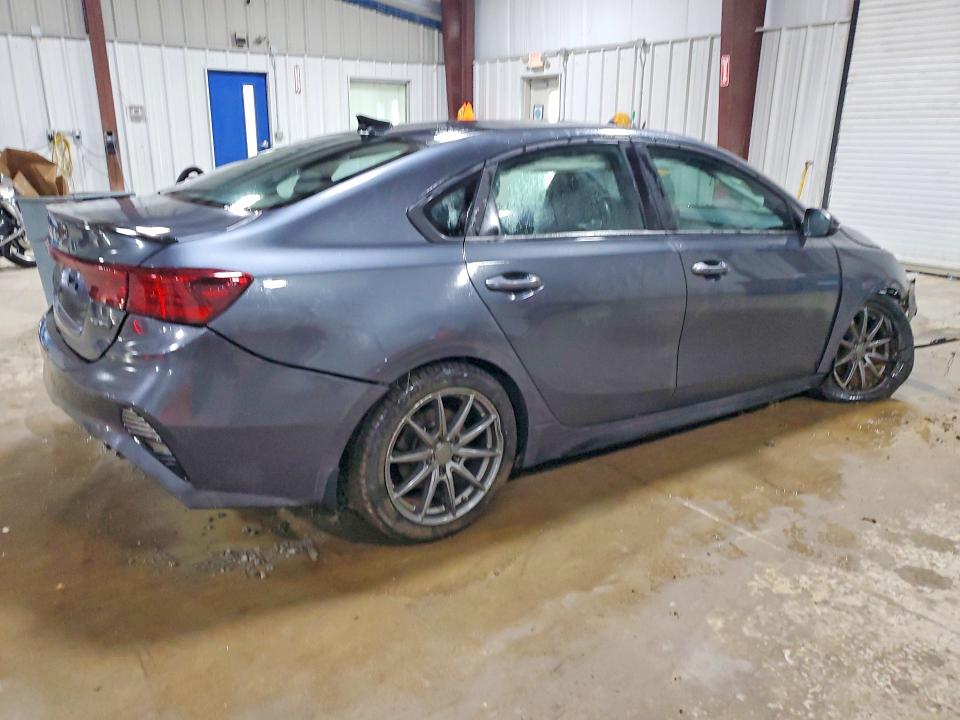 Photo 3 from auction – 2023 KIA FORTE with VIN 3KPF54AD2PE658845