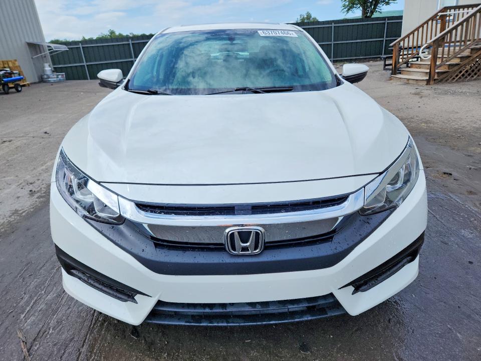 Photo 5 from auction – 2016 HONDA CIVIC with VIN 2HGFC2F71GH517333