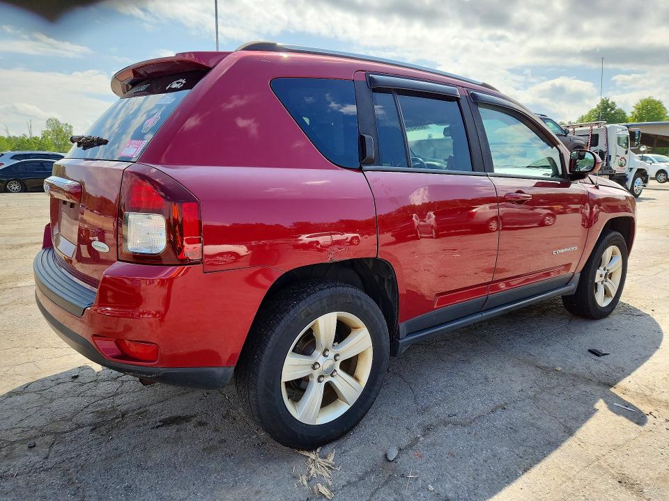 Photo 3 from auction – 2014 JEEP COMPASS with VIN 1C4NJDEB4ED641608