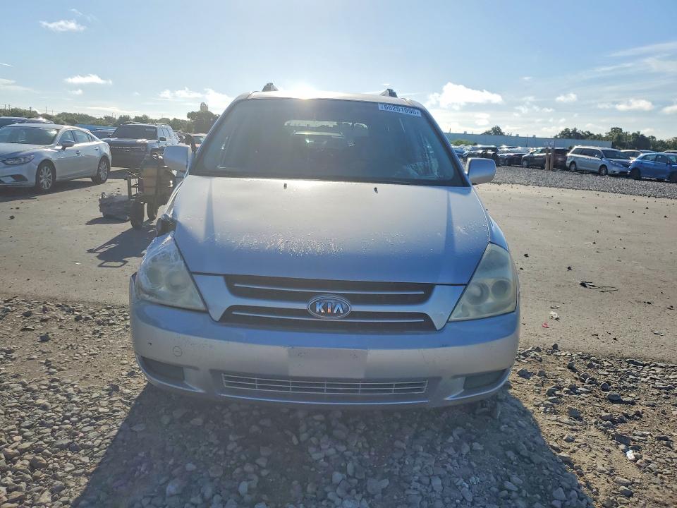 Photo 5 from auction – 2006 KIA SEDONA with VIN KNDMB233466079790