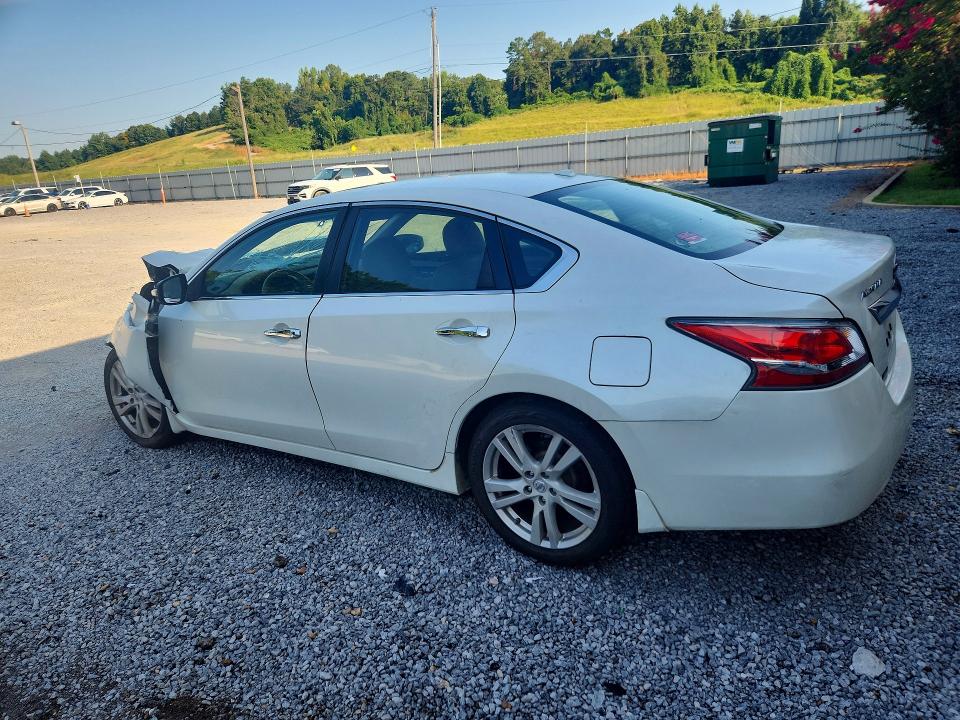 Photo 2 from auction – 2015 NISSAN ALTIMA with VIN 1N4BL3AP2FC132140