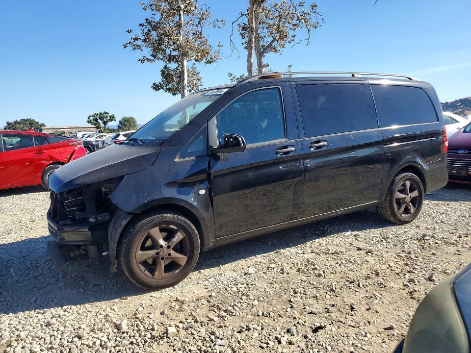 MERCEDES-BENZ METRIS 2016 with VIN WD4PG2EEXG3132417 - Photo from auction