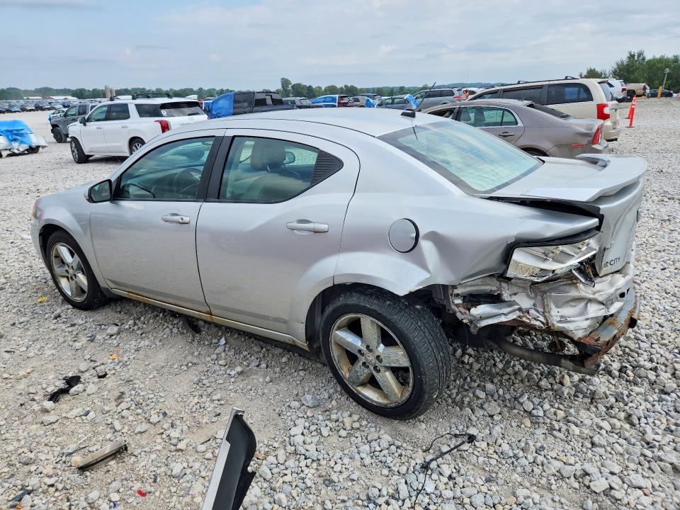 Photo 2 from auction – 2010 DODGE AVENGER with VIN 1B3CC5FV5AN129684