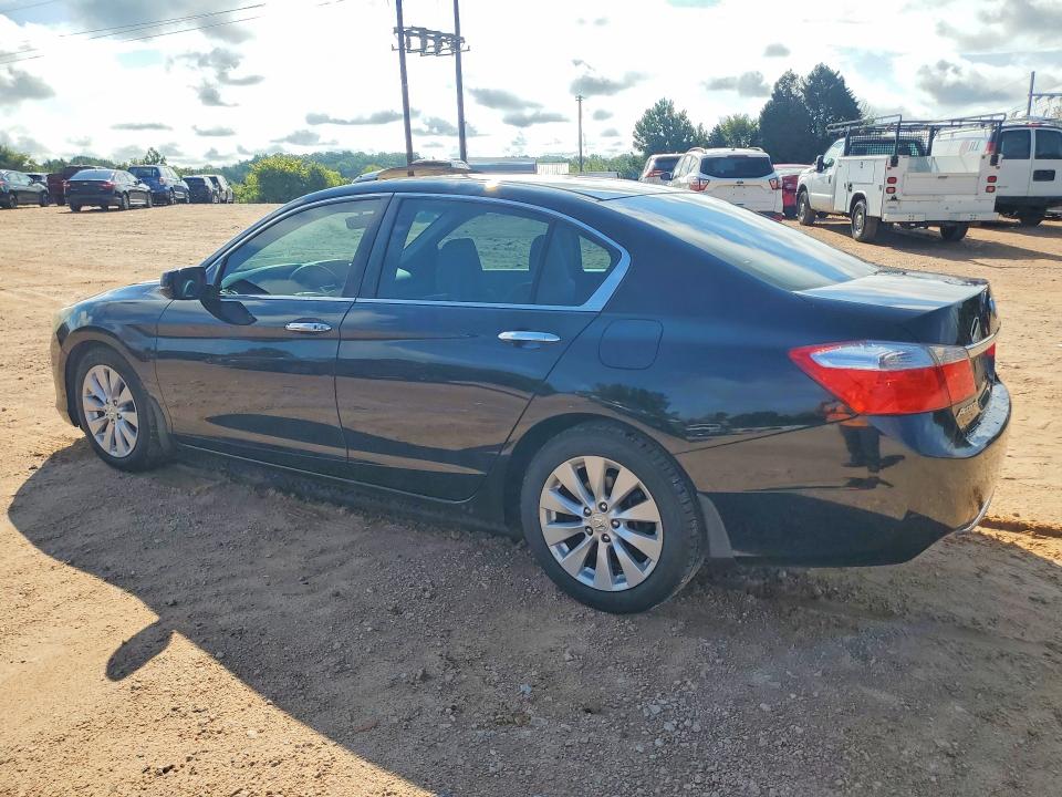 Photo 2 from auction – 2013 HONDA ACCORD with VIN 1HGCR2F78DA263941