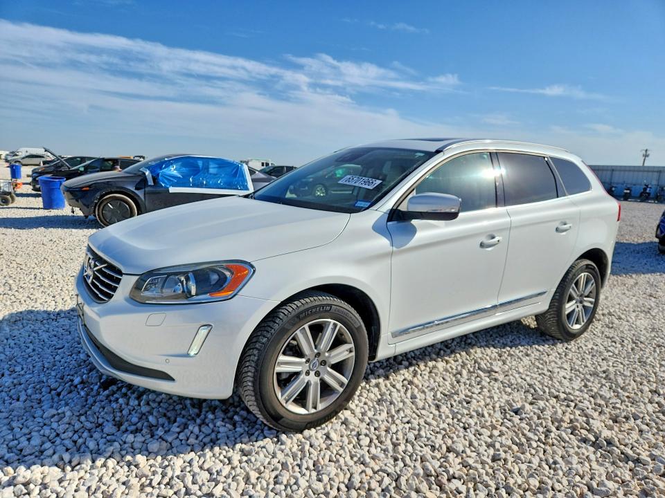 2016 VOLVO XC60 - Търг №65701966