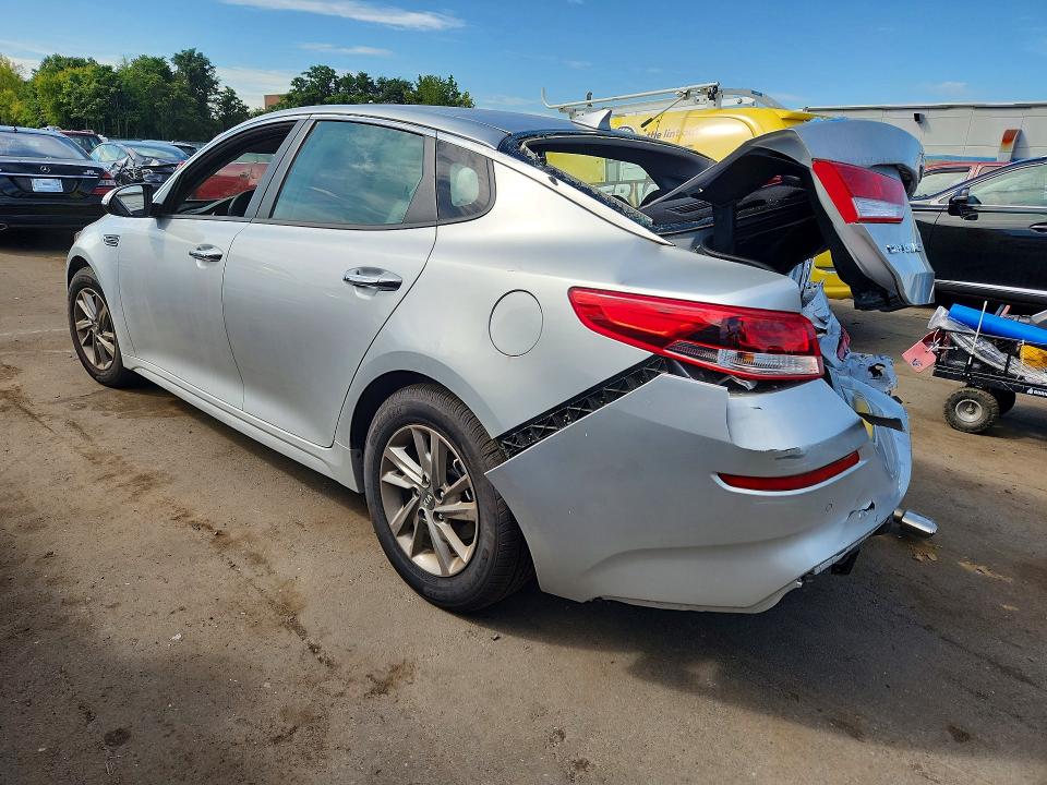 Photo 2 from auction – 2019 KIA OPTIMA with VIN 5XXGT4L37KG317424