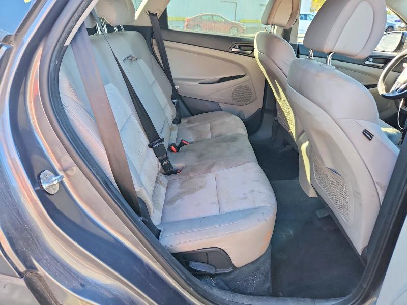 Photo 11 from auction – 2016 HYUNDAI TUCSON with VIN KM8J33A45GU071563