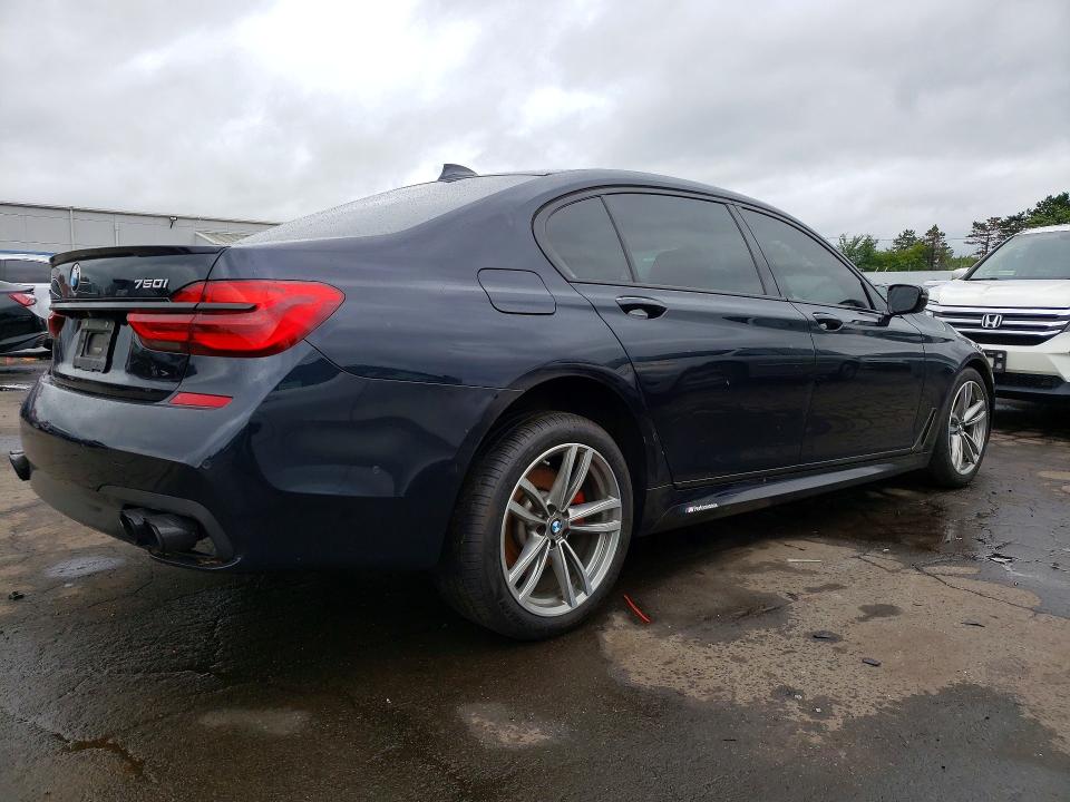 Photo 3 from auction – 2016 BMW 750 with VIN WBA7F2C54GG415837