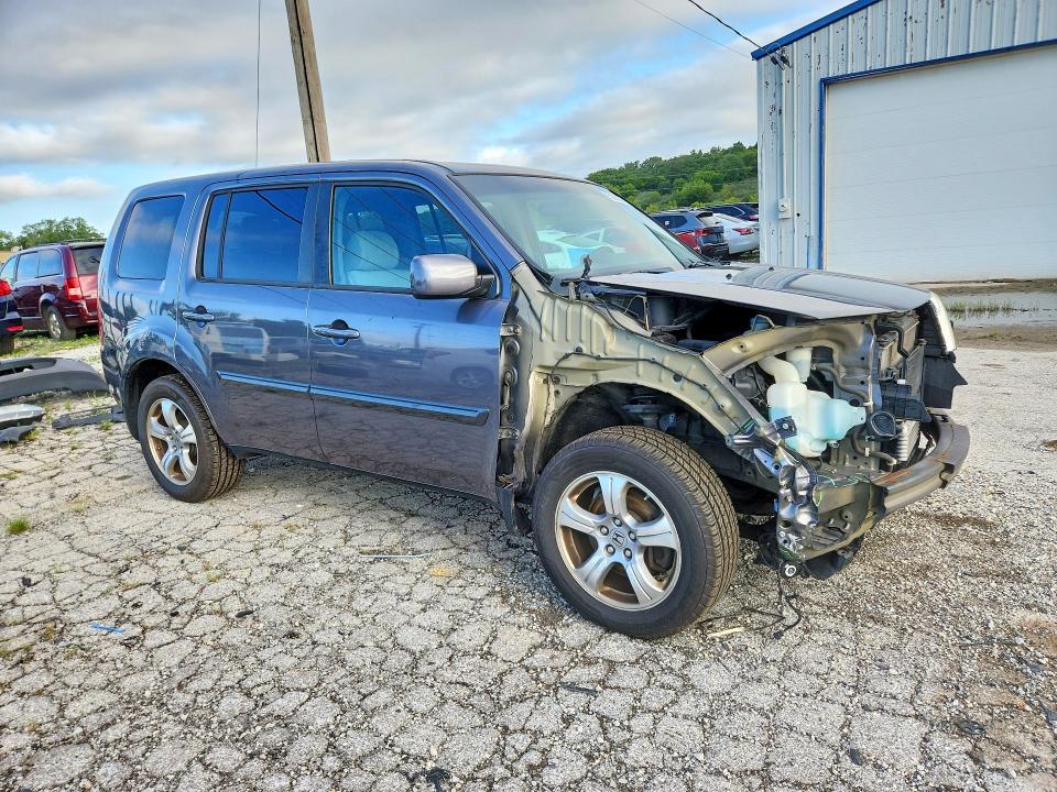 Photo 4 from auction – 2014 HONDA PILOT with VIN 5FNYF4H41EB005684