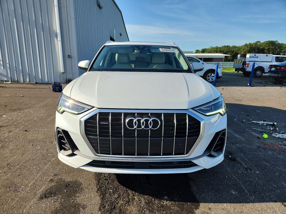 Zdjęcie 5 z aukcji – 2022 AUDI Q3 z VIN WA1EECF36N1097355