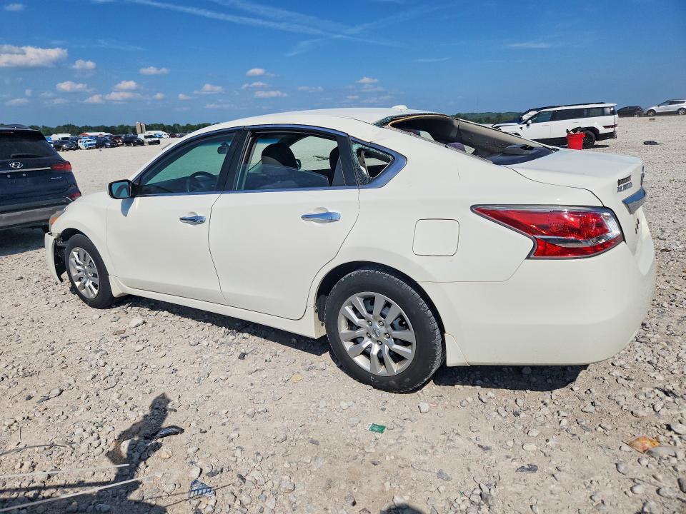 Photo 2 from auction – 2015 NISSAN ALTIMA with VIN 1N4AL3AP1FC413230