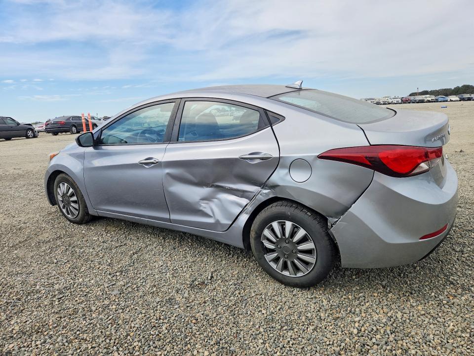 Photo 2 from auction – 2016 HYUNDAI ELANTRA with VIN 5NPDH4AE2GH725396