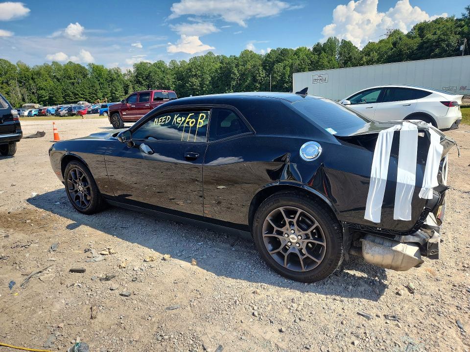 Photo 2 from auction – 2018 DODGE CHALLENGER with VIN 2C3CDZGG4JH112925