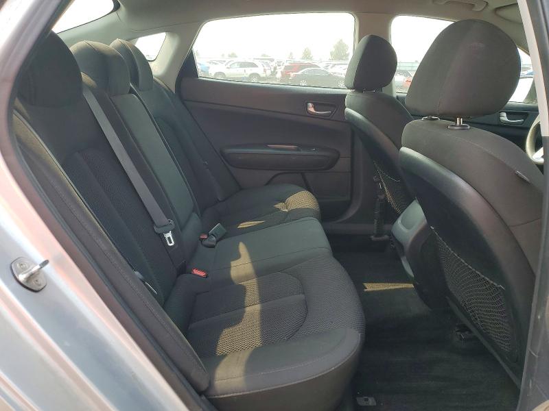 Photo 10 from auction – 2019 KIA OPTIMA with VIN 5XXGT4L30KG355108