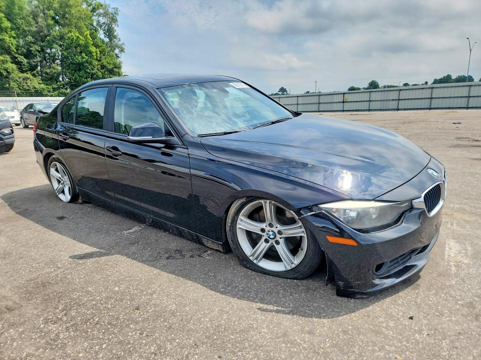 Photo 4 from auction – 2014 BMW 320 with VIN WBA3C3G5XENR25061