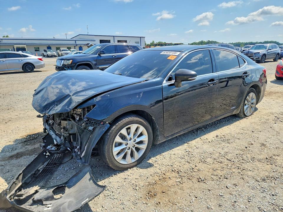 2015 LEXUS ES - Търг №63659106