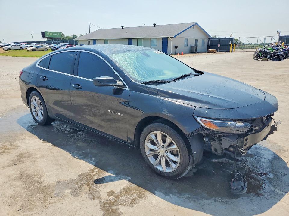 Photo 4 from auction – 2020 CHEVROLET MALIBU with VIN 1G1ZD5ST3LF045699