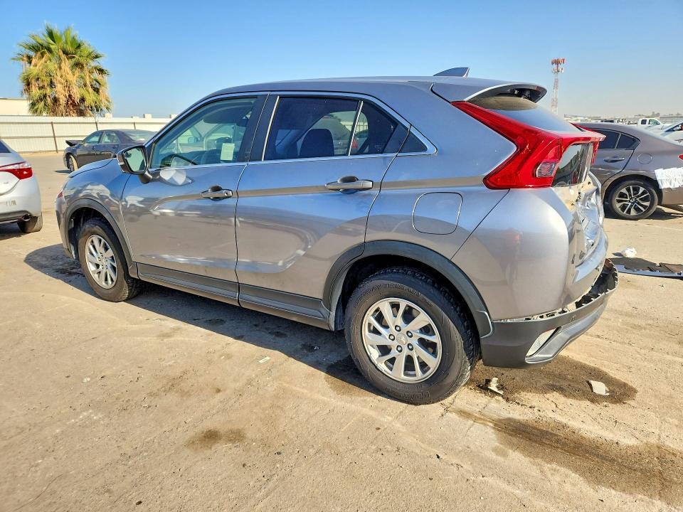 Фото 2 с аукциона – 2018 MITSUBISHI ECLIPSE CROSS с VIN JA4AT3AAXJZ041764