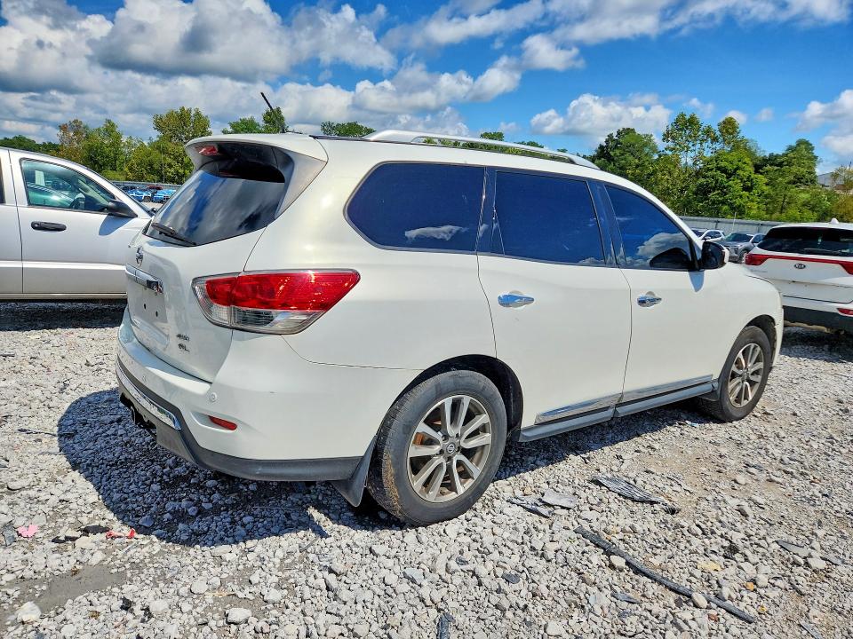Photo 3 from auction – 2014 NISSAN PATHFINDER with VIN 5N1AR2MM1EC620604
