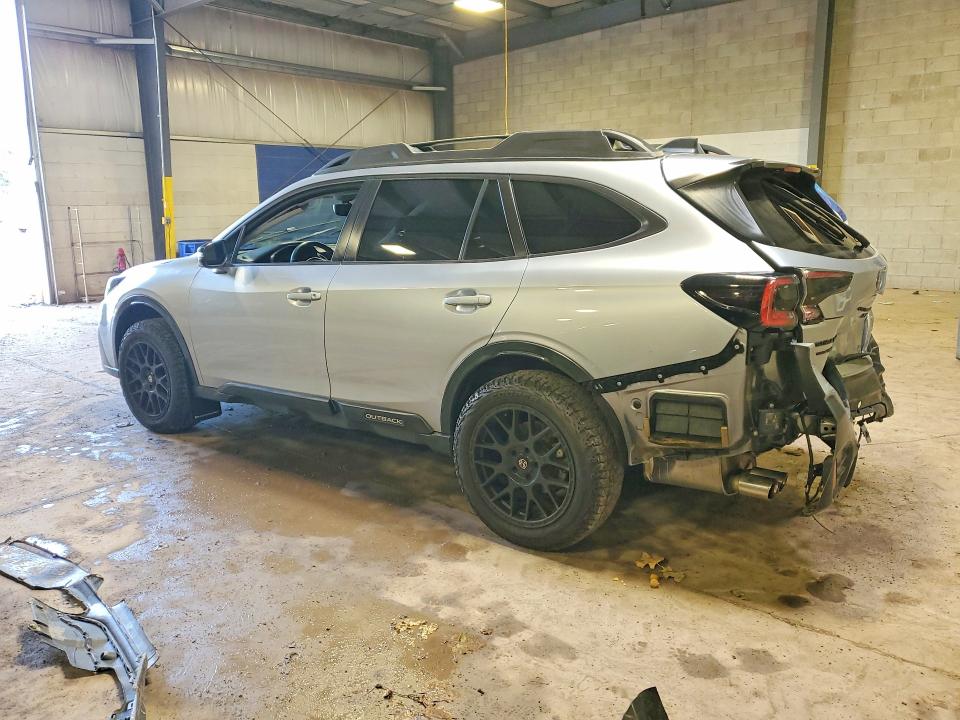 Photo 2 from auction – 2020 SUBARU OUTBACK with VIN 4S4BTGKD7L3102094
