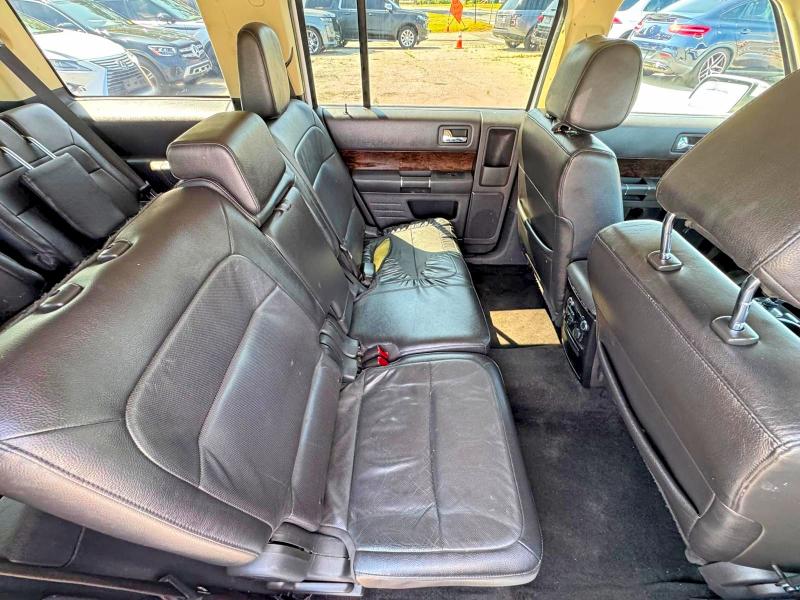 Photo 6 from auction – 2019 FORD FLEX with VIN 2FMGK5D88KBA22590