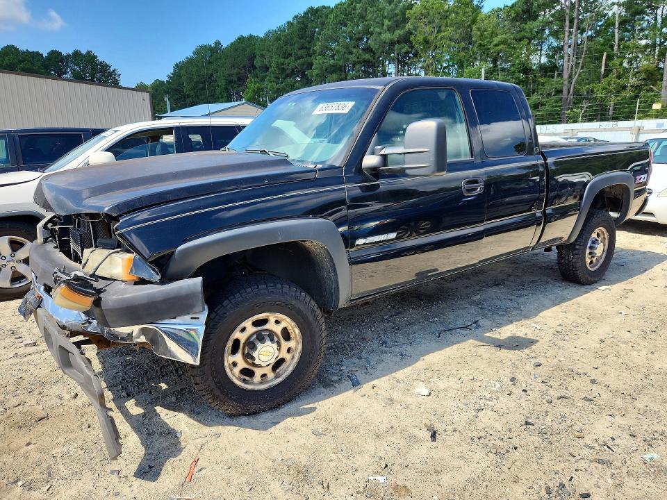 CHEVROLET SILVERADO 2005 with VIN 1GCHK29U05E210252 - Photo from auction