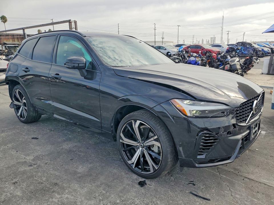 Photo 4 from auction – 2022 VOLVO XC60 with VIN YV4H60DM7N1009081