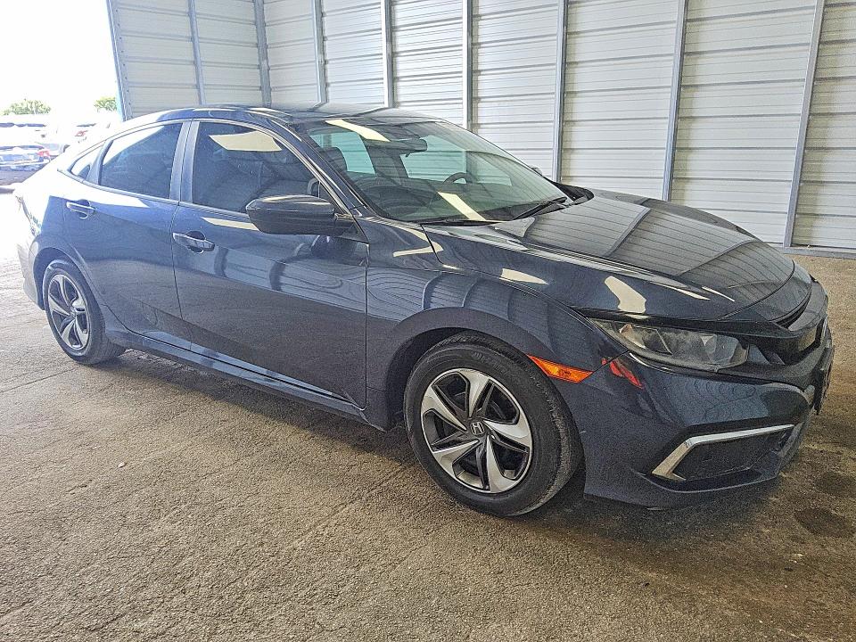 Photo 4 from auction – 2019 HONDA CIVIC with VIN 19XFC2F65KE206983